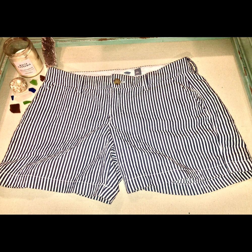 EUC Old Navy Cotton Striped Shorts Women’s size 2R
